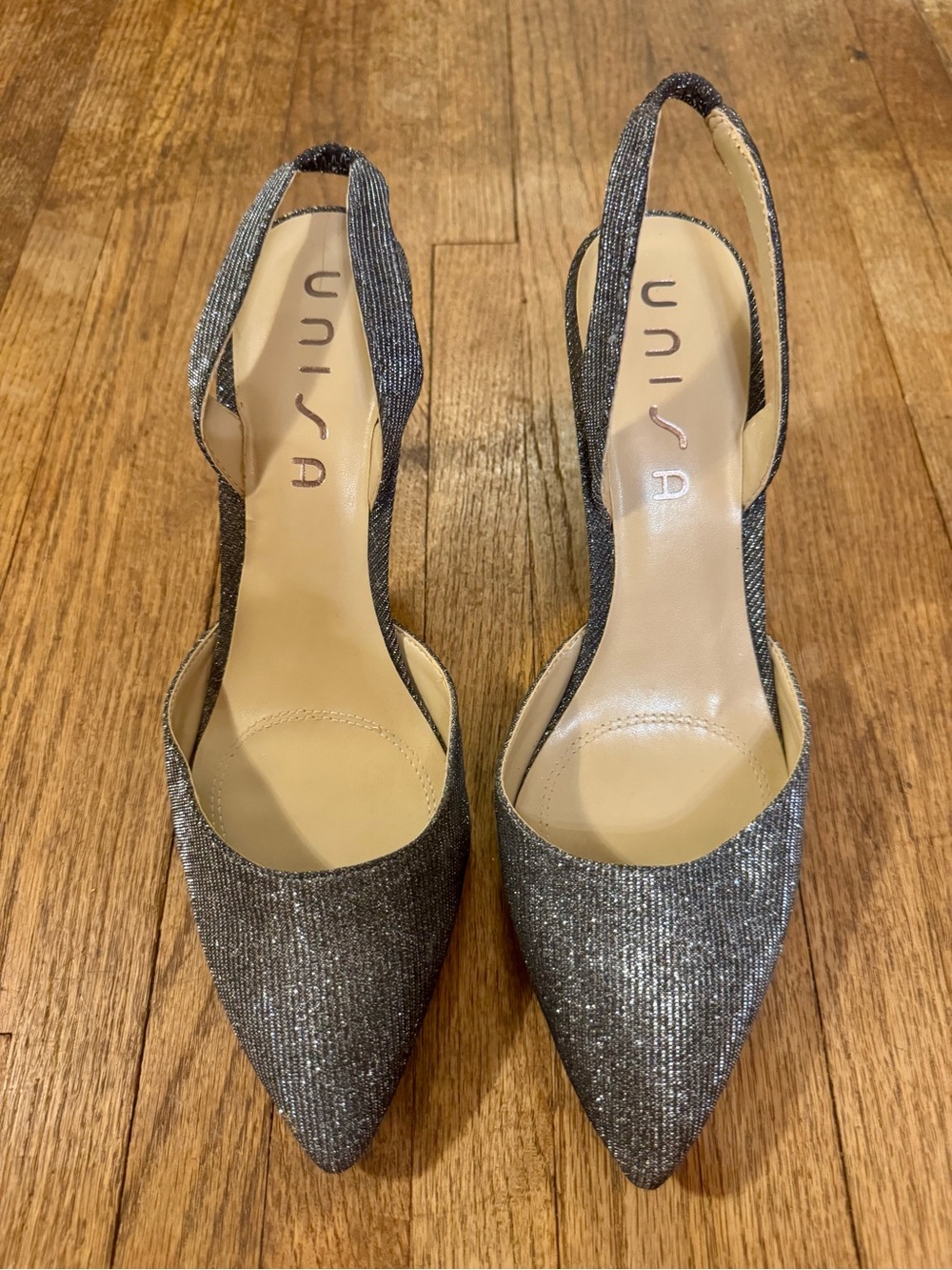 Unisa Metallic Gray Slingback Pointed-Toe Heels - W 10